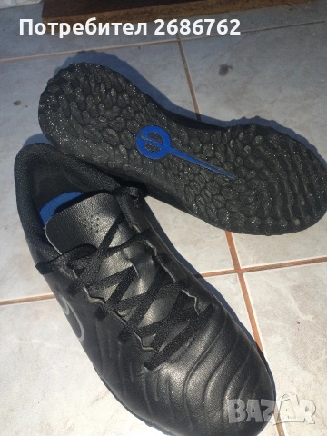 Детски футболни стоножки Nike размер 36,5 см