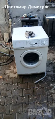 Продавам пералня АEG.