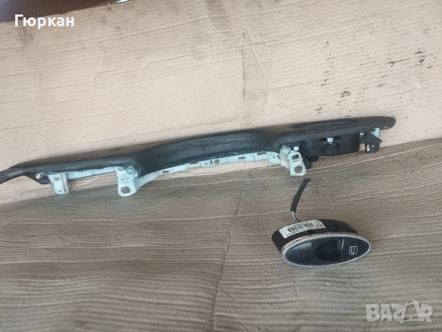 Кожени Тапицерии за задна Дясна Вътрешна Врата за Mercedes W211 , снимка 8 - Части - 54837392