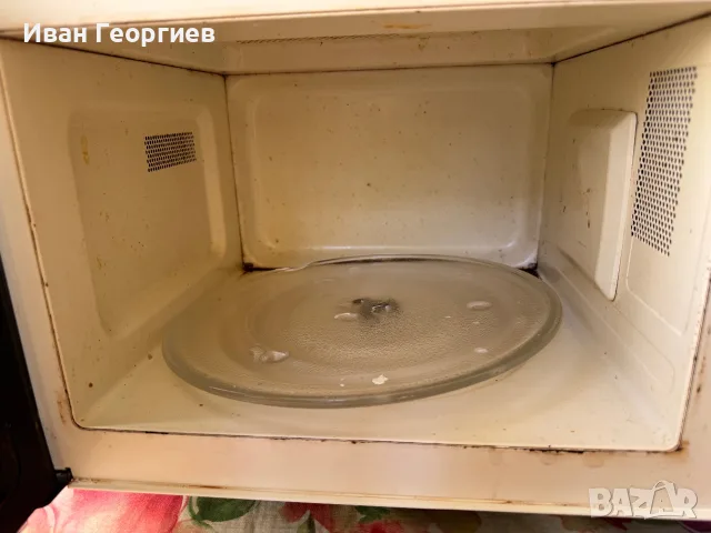 Микровълнова фурна Panasonic NN-4241AGPG, снимка 3 - Микровълнови - 55344058