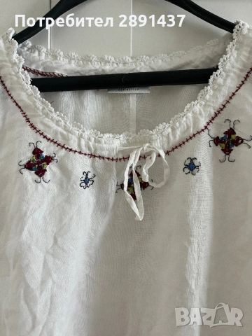 Бяла ленена риза с ръчна Добруджанска бродерия, размер М , снимка 3 - Ризи - 54496132