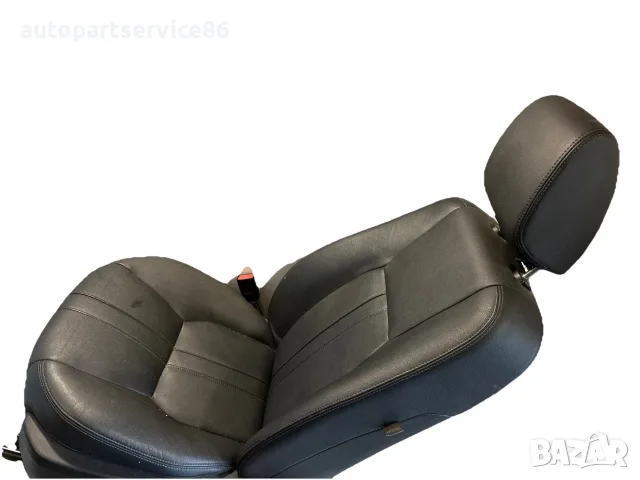 Предна лява седалка, черна кожа, #1 за Land Rover Discovery 4 3.0 TDV6 2010–2016