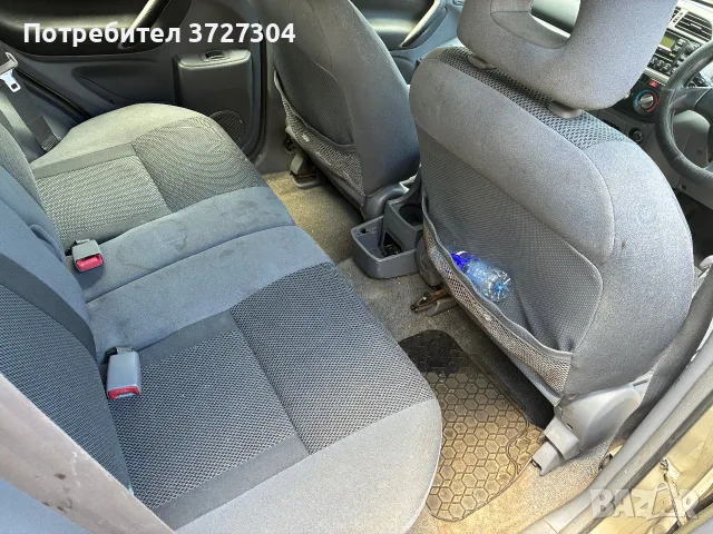Автомобил Toyota 2.0 i-16V-VVTi, снимка 6 - Автомобили и джипове - 55322370