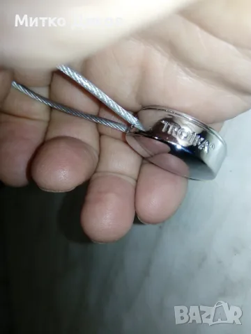TROIKA VOLKSWAGEN NAIL FRIENDLY VW LOGO PENDANT KEYCHAIN нов ключодържател марков, снимка 2 - Други ценни предмети - 55565206