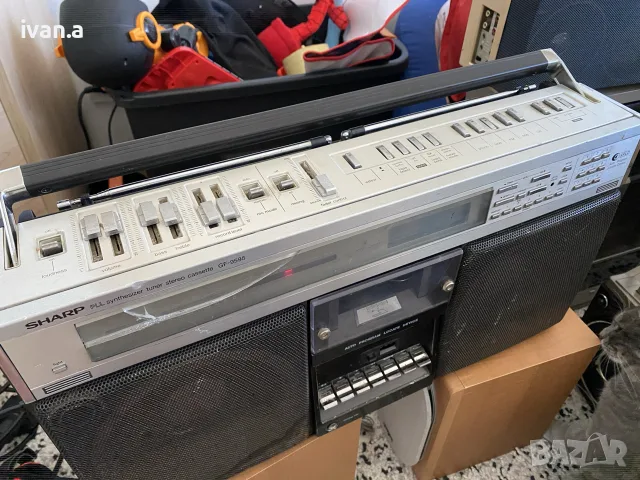Касетофон Sharp GF-9595, снимка 4 - Радиокасетофони, транзистори - 55678187