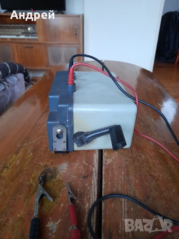 Стар Мегаомметър Elima, снимка 4 - Антикварни и старинни предмети - 54265503