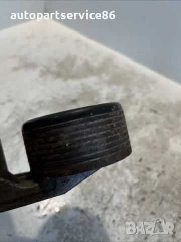 Обтяжна ролка на пистов ремък за Land Rover Range Rover Sport 4.2 (2007) 3-053 , снимка 2 - Части - 54337401