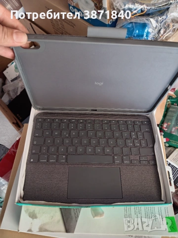 Клавиатура Logitech Combo Touch за Apple iPad 10.9" 