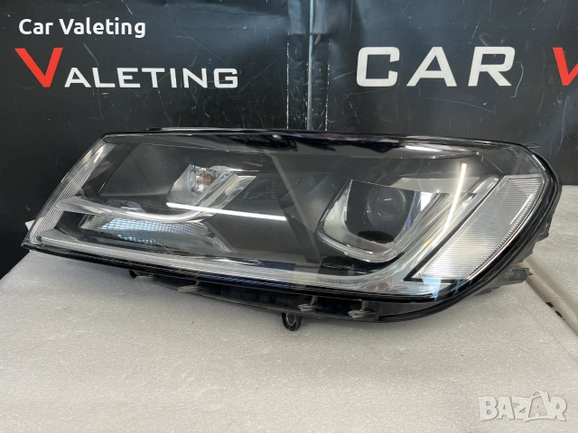Фар фарове ляв ксенон VW Touareg 7P Facelift far farove ФВ Туарег 7П Фейслифт, снимка 2 - Части - 54977610
