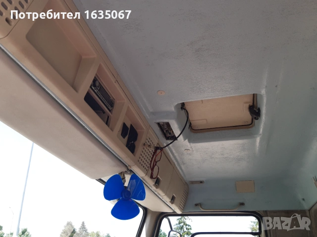 ПРОДАВА СЕ volvo fl7 три странен самосвал с кран  1990 г, снимка 9 - Камиони - 54718807