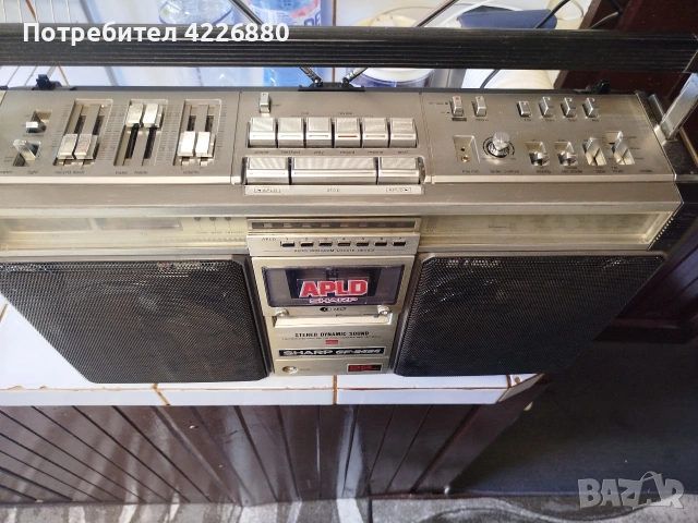 Шарп 9494 модел , снимка 2 - Радиокасетофони, транзистори - 54570377