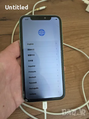 iPhone 11 (на части)