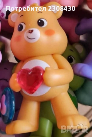 Търся Мече държащо сърце от Care bear