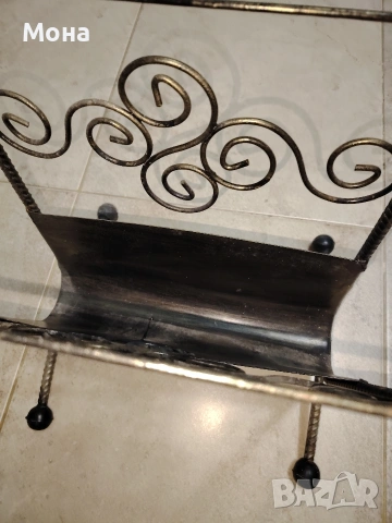 Стойка за телефон и аксесоари 