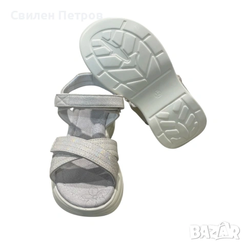Детски сандали, снимка 4 - Детски сандали и чехли - 54462750
