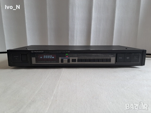 Тунер Pioneer TX-960.