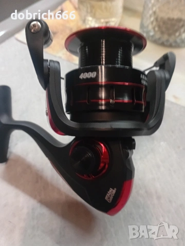 Макара Abu Garcia 4000, снимка 2 - Макари - 54056359