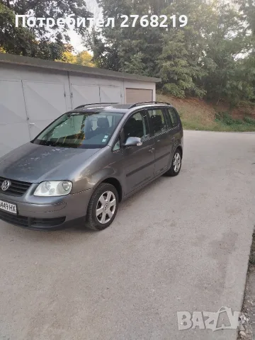 VW Touran


1.6 FSI, Ван,, снимка 2 - Автомобили и джипове - 55677027