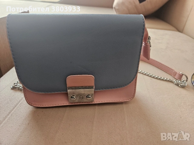 Furla дамска чанта, снимка 3 - Чанти - 55073189