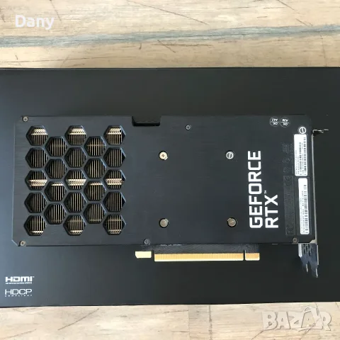 Palit GeForce RTX 3050 Dual 8GB, снимка 3 - Видеокарти - 55424293