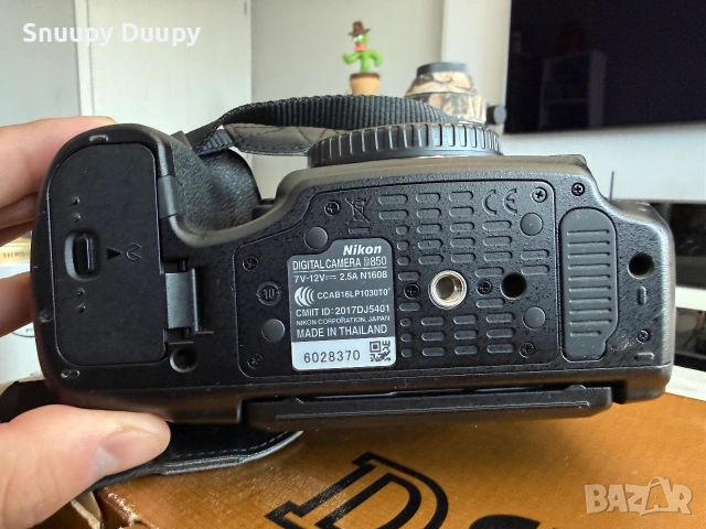 Nikon D850 + Battery Grip, пълен комплект, неразличим от нов, снимка 4 - Фотоапарати - 55275076
