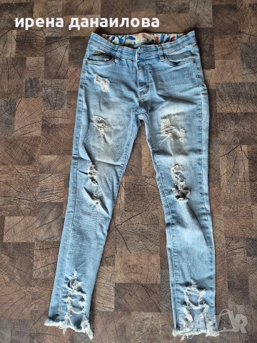 Дамски скъсани дънки L