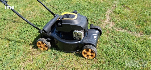 Бензинова косачка НОМЕР 40. Четиритактов двигател на Briggs&Stratton. 2.2 кс. 125 куб/см. 40 см..., снимка 9 - Градинска техника - 54693826