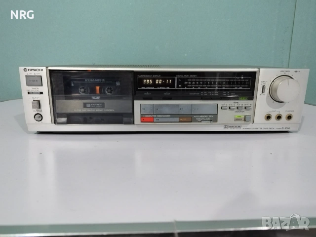 Hitachi D-E66 3-Head Dolby Stereo Cassette Tape Deck, снимка 3 - Декове - 54402418