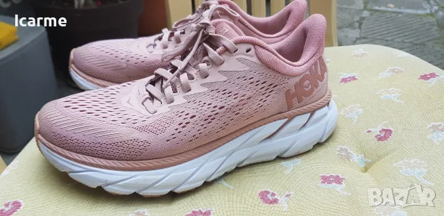 Оригинални маратонки Hoka One One, снимка 5 - Маратонки - 55690585