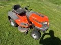 Тракторна косачка Husqvarna TC138, снимка 2