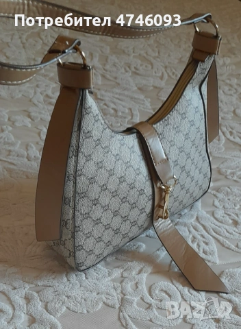 Дамска чанта с модерен принт, снимка 4 - Чанти - 54326328