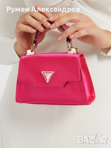 Нова дамска оригинална розова чанта Guess Velina Mini Bag, снимка 2 - Чанти - 55179812