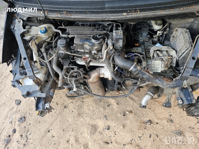 mitsubishi colt 1.5 2004, снимка 10 - Автомобили и джипове - 54647352
