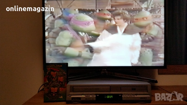 Видеокасета  Костенурките нинджа - тинейджърски мутанти 3 VHS, снимка 7 - Други жанрове - 53989189
