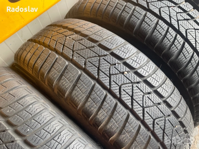 4-броя зимни гуми 225/55/17 PIRELLI , снимка 3 - Гуми и джанти - 54581503