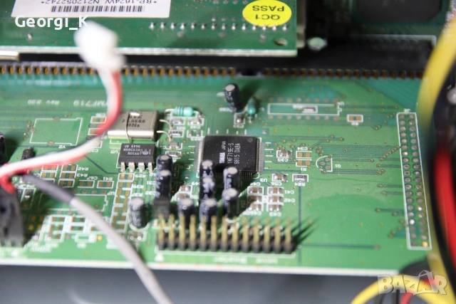 Ретро компютър Intel Pentium 3, снимка 6 - За дома - 54987667