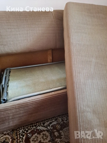 Разтегателен диван с механизъм за единично легло + бонус, снимка 2 - Дивани и мека мебел - 54931526
