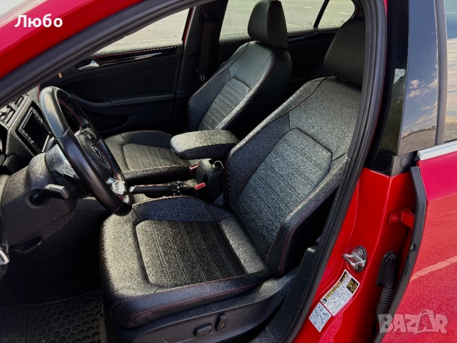 GLI 2.0TSI 211кс DSG Автомат*Шибедах*Обслужен, снимка 9 - Автомобили и джипове - 54428975
