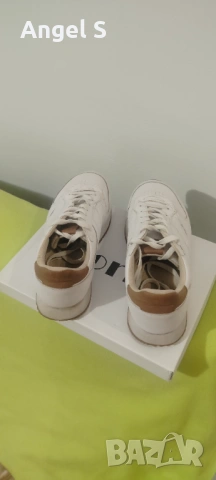 Бели обувки Pull and Bear, снимка 6 - Ежедневни обувки - 54400477