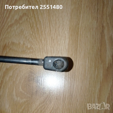 Газови Амортисьори Багажник Passat B6 Variant, снимка 5 - Части - 54655156