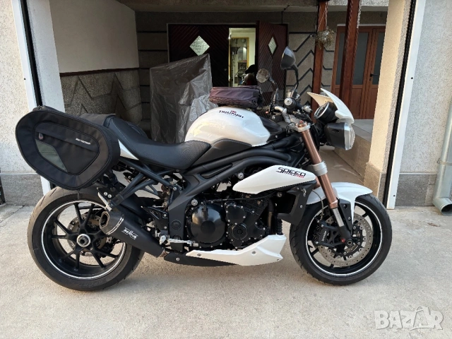 Triumph Speed Triple 1050 ABS BREMBO REMUS, снимка 2 - Мотоциклети и мототехника - 54774459