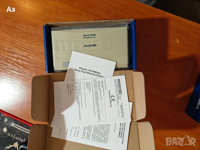 Суич Repotec 10/100mb, снимка 2 - Суичове - 54744460