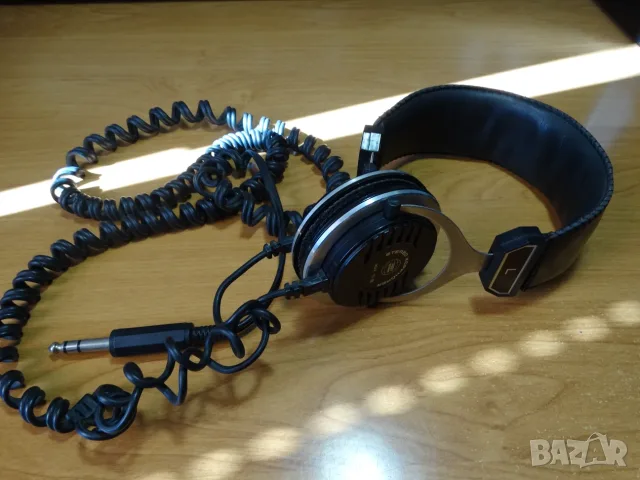 Studio Technik KH 1-S ...