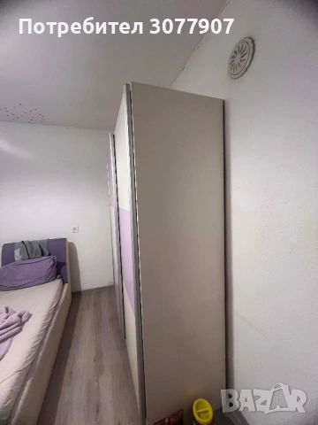 Гардероб с плъзгащи врати, снимка 3 - Гардероби - 54266322