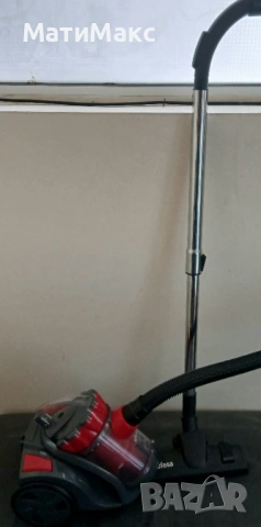 Прахосмукачка UFESA 800W, снимка 2 - Прахосмукачки - 54883173
