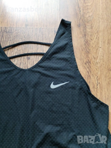 Nike Everyday Tank - страхотен дамски потник L, снимка 3 - Потници - 54662756