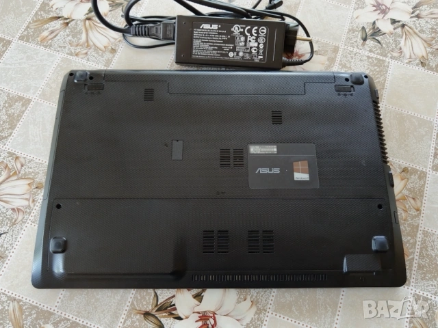 Лаптоп Asus X55VD, снимка 3 - Лаптопи за дома - 54942465