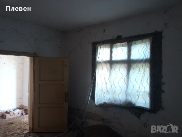 Къща, земя и малка гора – на 20 минути от град Плевен, снимка 7 - Къщи - 55657867