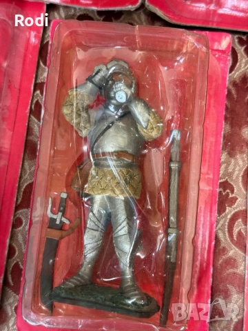 пет бройки метални фигури рицари, снимка 3 - Колекции - 54213757
