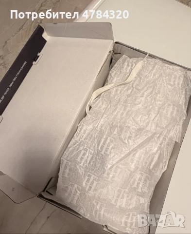 Tommy Hilfiger core corporate textile sneaker 41-42, снимка 8 - Спортни обувки - 54057811